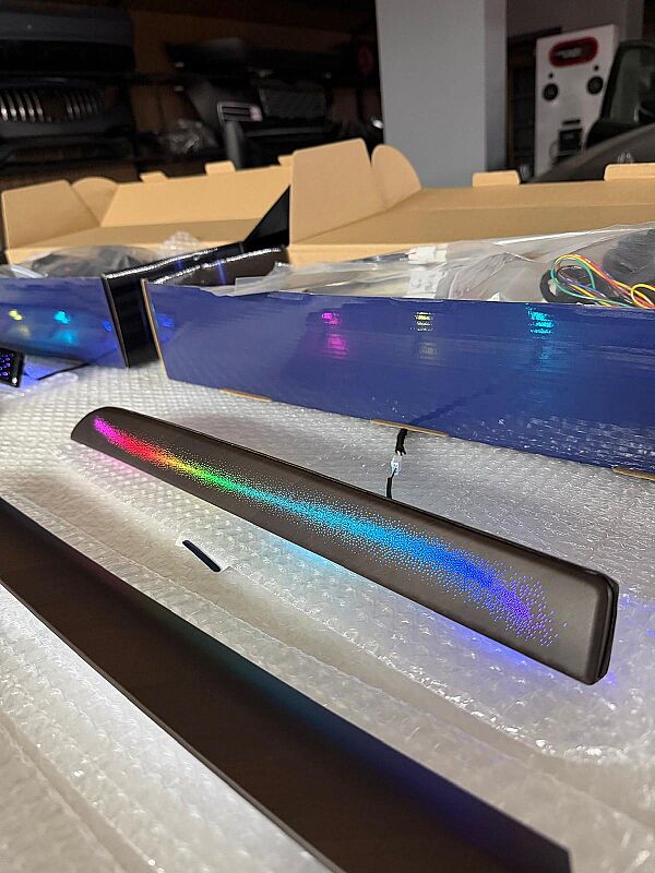 Audi Q7 10-15 Trimli Rainbow Galaxy Desen İç Ambiyans Aydınlatması - 3