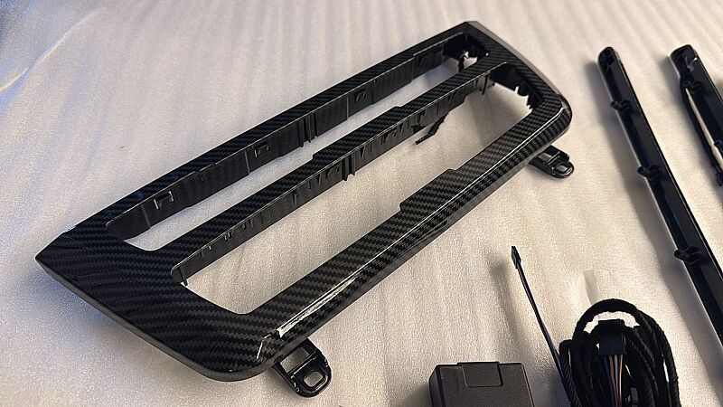 BMW 3 Series F30 Ambiyas 9 Renk Carbon Trim Seti - 2