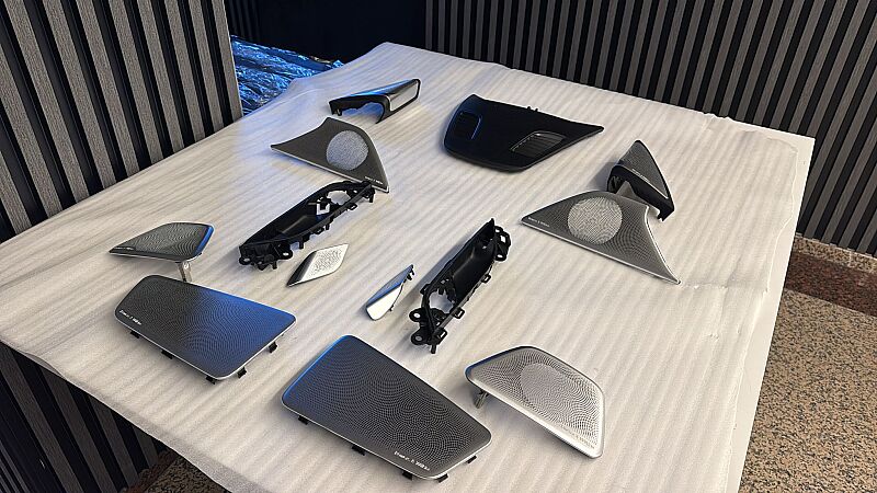 BMW 5 Serisi G30 13 Parça Işıklı Kapak Seti - 1