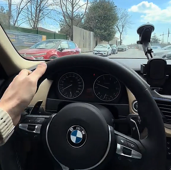 BMW M Direksiyon Uygulaması - 1