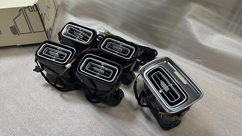 GLE GLS W167 X167 Front Airvent Full Set - 3