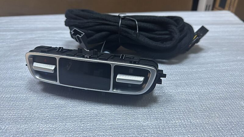 Mercedes Arka Klima Kontrol Ünitesi - 1