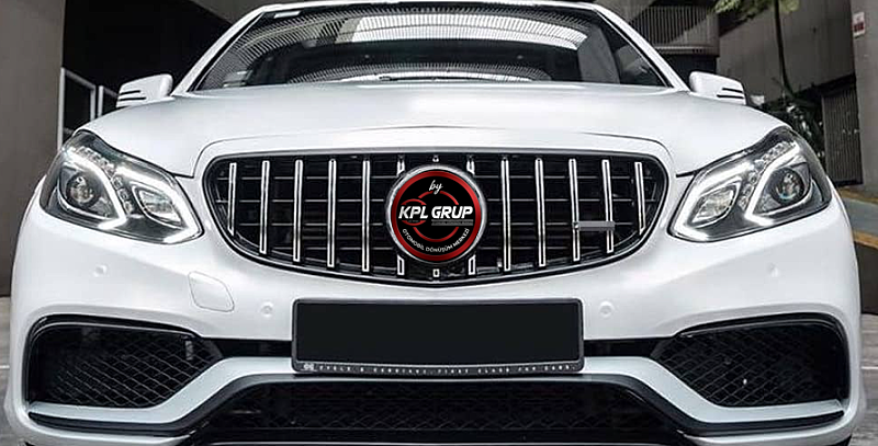 Mercedes E Class W212 GT Grille Silver Panjur - 3