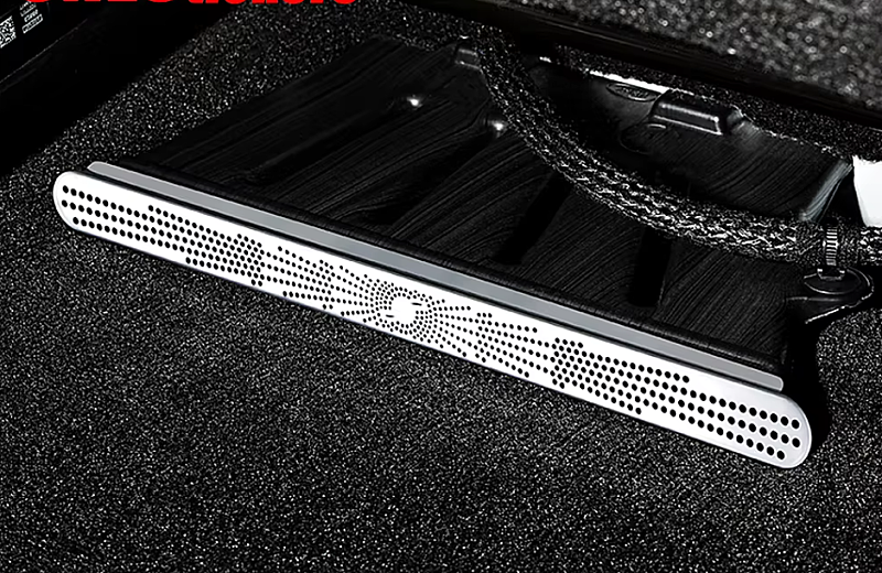 Mercedes Benz GLA/GLB/CLA A/B/R Koltuk Altı Yapıştırma Kapak 2 Parça (Gümüş) - 1