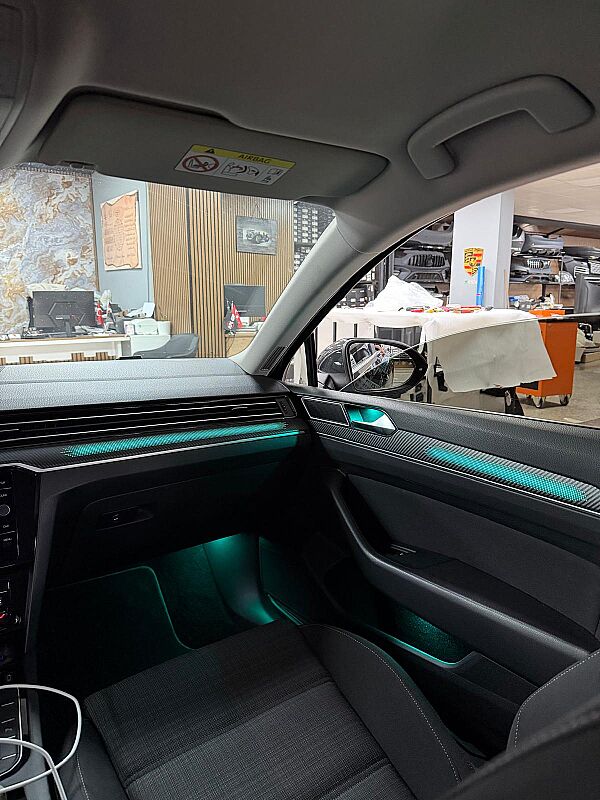 Passat B 8.5 Carbon Trimli İç Ambiyans Aydınlatması - 3