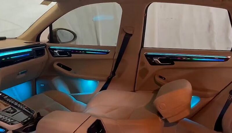 Porsche Macan 14-17 Piano Black Rainbow Trimli Yan Kapaklı İç Ambiyans Aydınlatması - 3